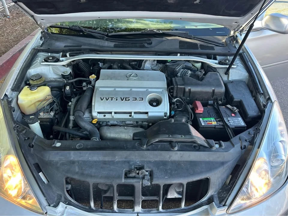 2005 Lexus IS 2nd Gen - Image 11 of 13