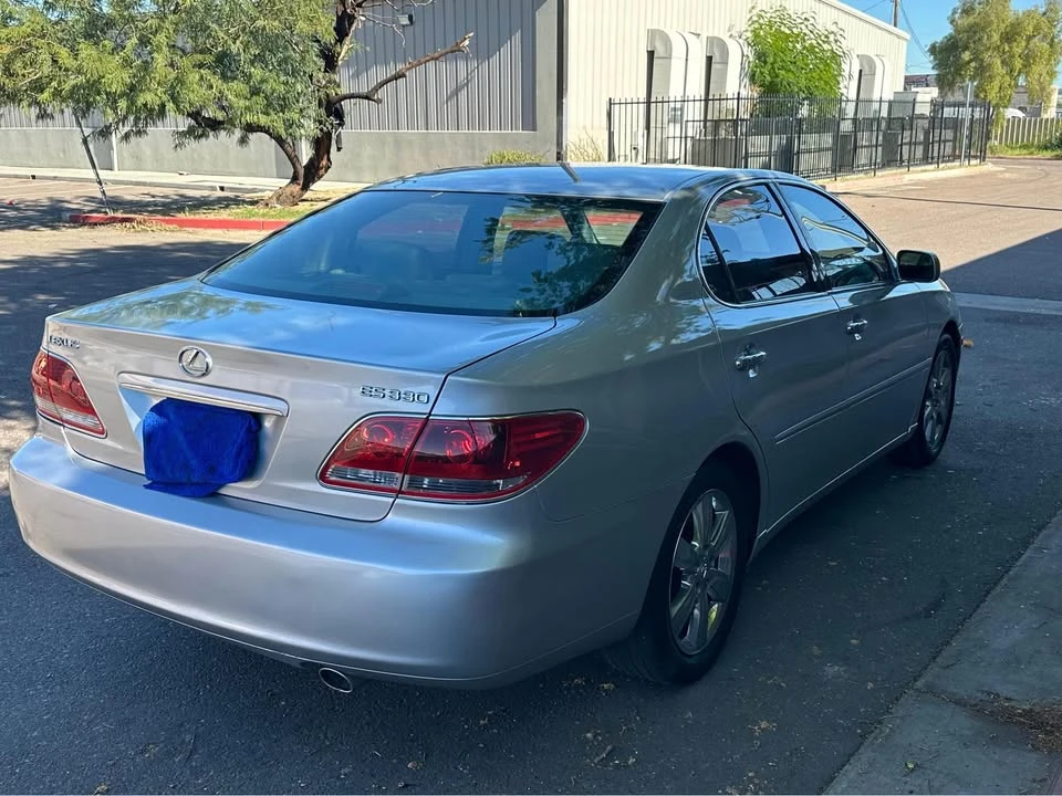 2005 Lexus IS 2nd Gen - Image 8 of 13