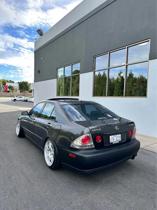 2005 Lexus IS 1st Gen - Image 3 of 8