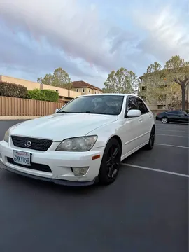 2005 Lexus IS 300