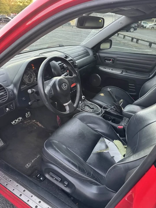 2005 Lexus IS 1st Gen - Image 7 of 14