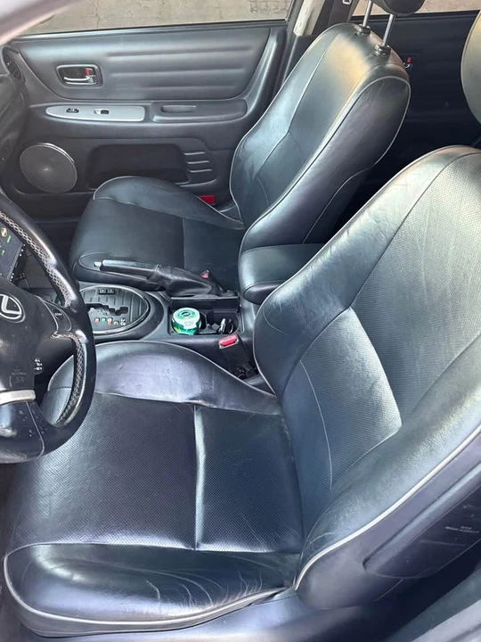 2005 Lexus IS 1st Gen - Image 3 of 19