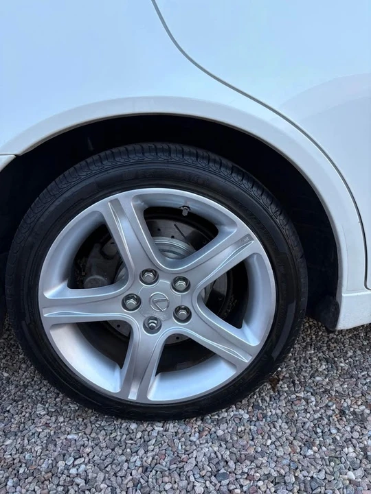 2005 Lexus IS 1st Gen - Image 18 of 19