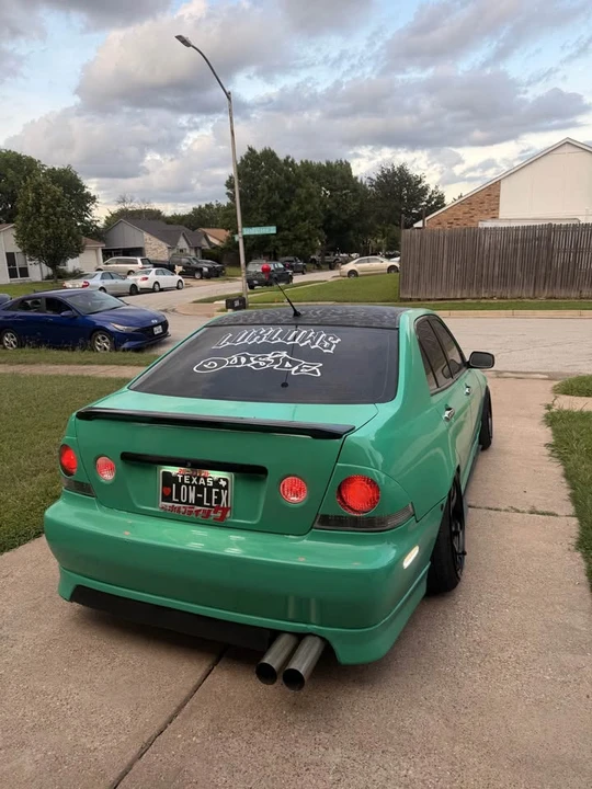 2005 Lexus IS 1st Gen - Image 2 of 7