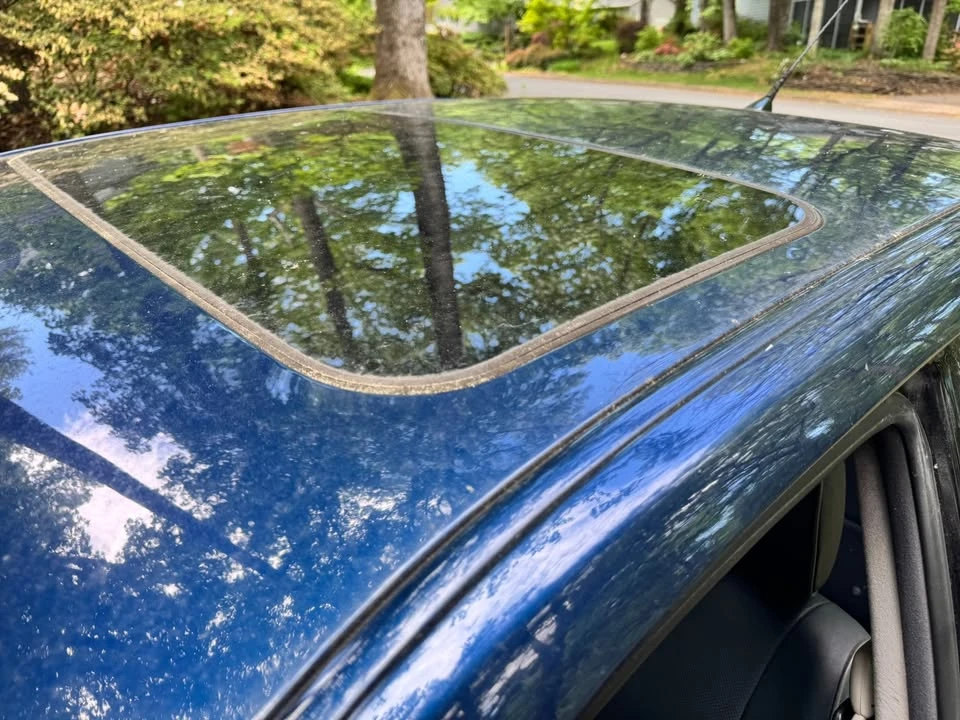 2005 Lexus IS 1st Gen - Image 10 of 12