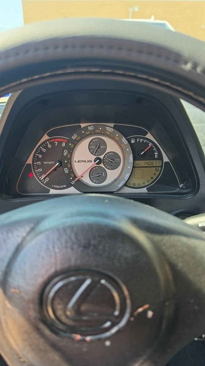 2005 Lexus IS 1st Gen - Image 10 of 11