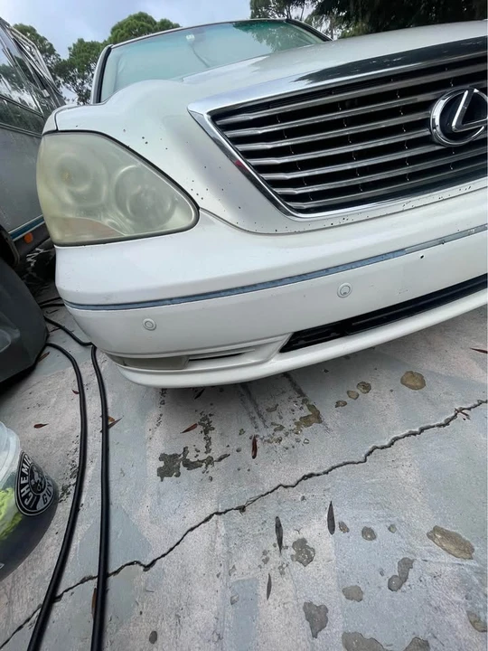 2005 Lexus LS 3rd Gen - Image 4 of 14