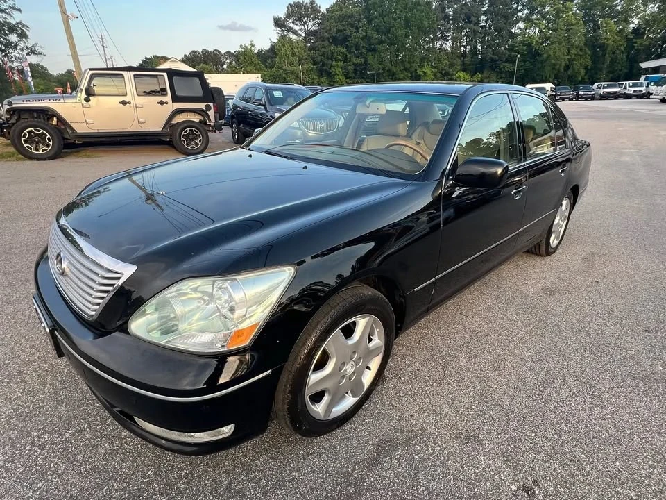 2005 Lexus LS 3rd Gen - Image 4 of 14