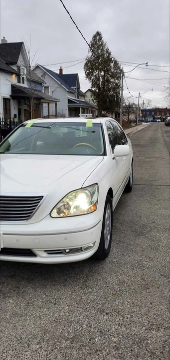 2005 Lexus LS 3rd Gen - Image 6 of 15