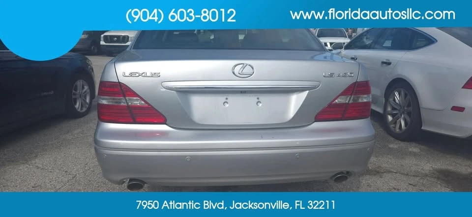 2005 Lexus LS 3rd Gen - Image 3 of 14