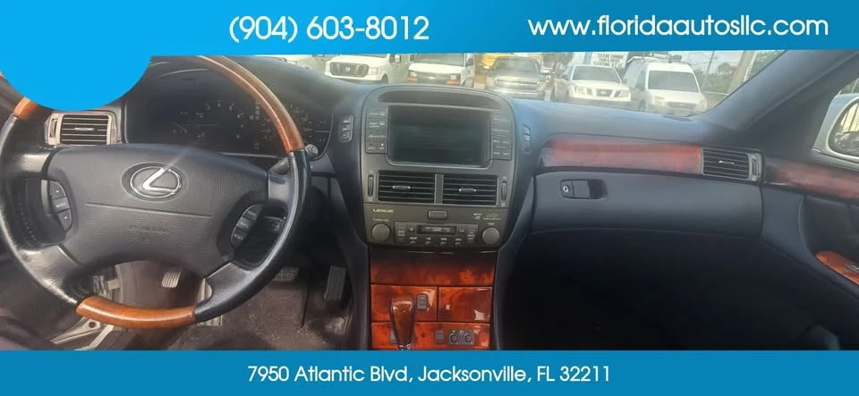 2005 Lexus LS 3rd Gen - Image 5 of 14