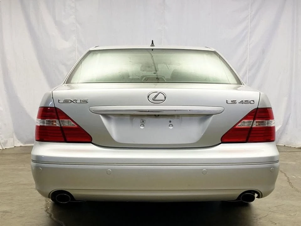 2005 Lexus LS 3rd Gen - Image 4 of 20