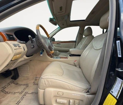 2005 Lexus LS 3rd Gen - Image 6 of 10