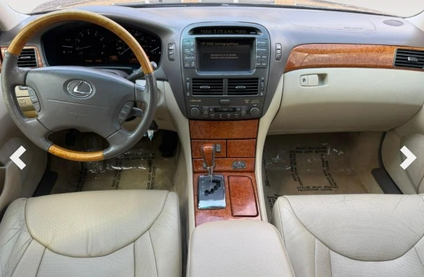 2005 Lexus LS 3rd Gen - Image 9 of 10
