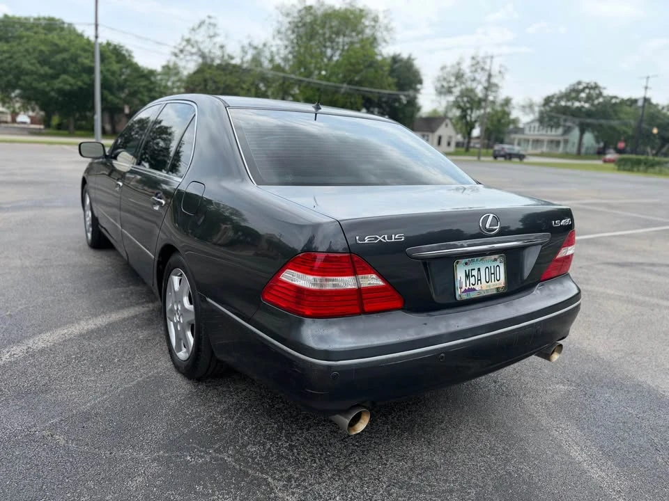2005 Lexus LS 3rd Gen - Image 8 of 13