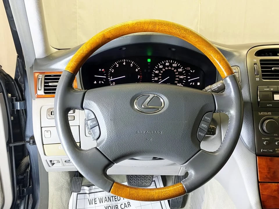 2005 Lexus LS 2nd Gen - Image 6 of 19