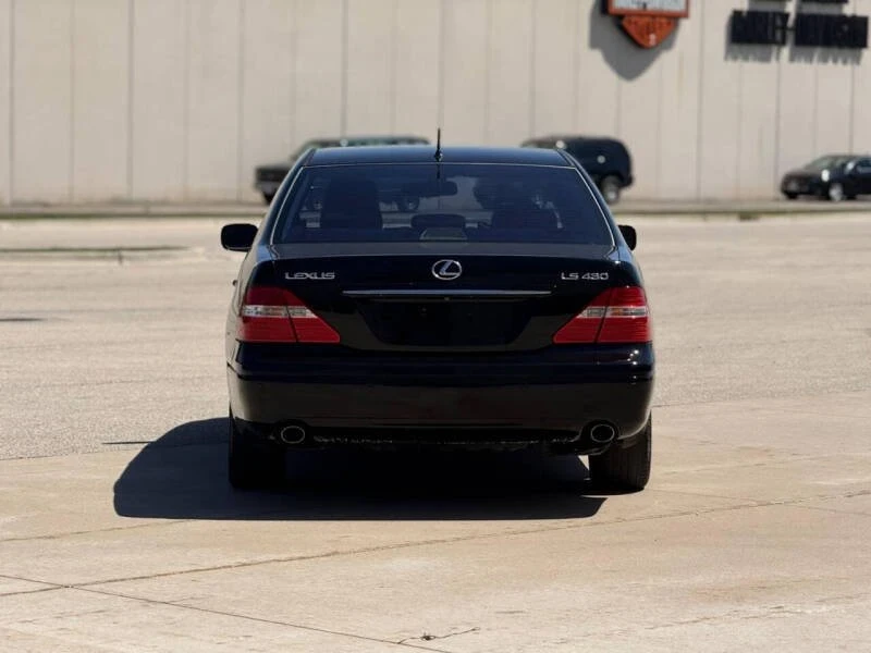 2005 Lexus LS 3rd Gen - Image 6 of 20