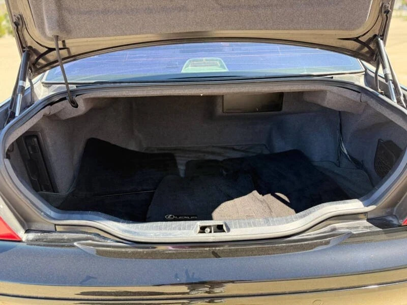 2005 Lexus LS 3rd Gen - Image 14 of 20