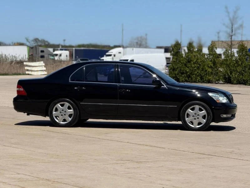 2005 Lexus LS 3rd Gen - Image 5 of 20