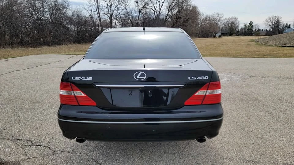 2005 Lexus LS 3rd Gen - Image 6 of 20