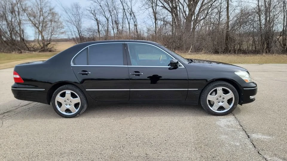 2005 Lexus LS 3rd Gen - Image 8 of 20