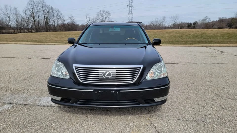 2005 Lexus LS 3rd Gen - Image 3 of 20