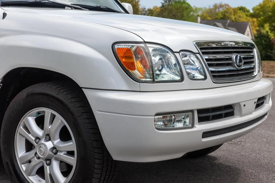 2005 Lexus LX 2nd Gen - Image 8 of 11