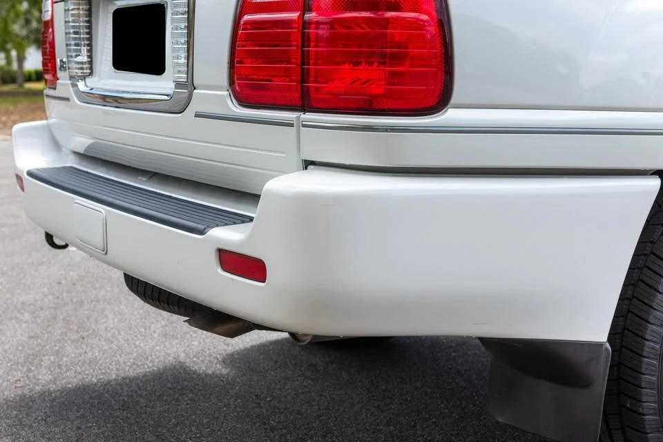 2005 Lexus LX 2nd Gen - Image 6 of 11