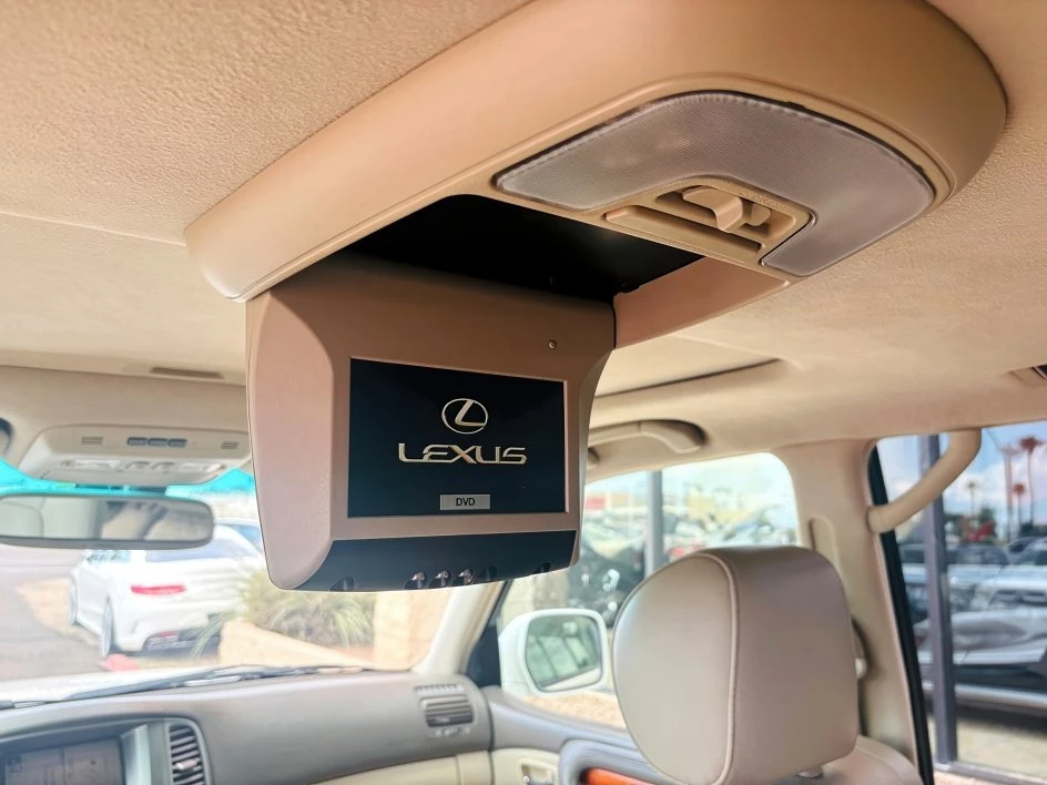 2005 Lexus LX 2nd Gen - Image 19 of 19