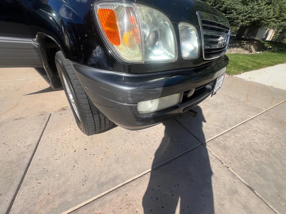 2005 Lexus LX 2nd Gen - Image 11 of 14