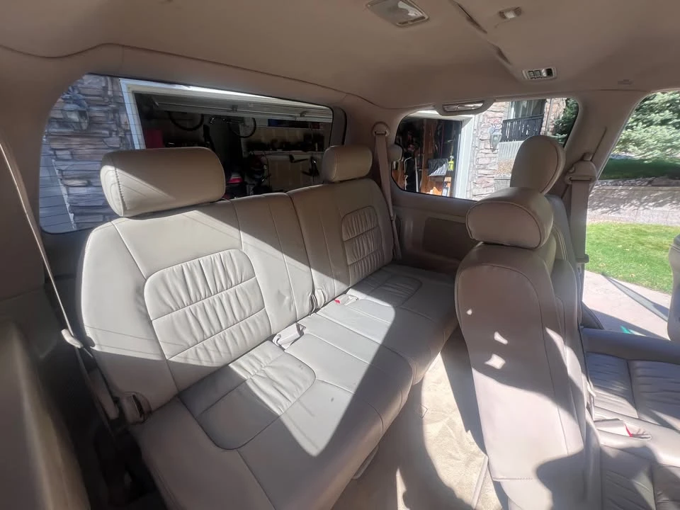 2005 Lexus LX 2nd Gen - Image 14 of 14
