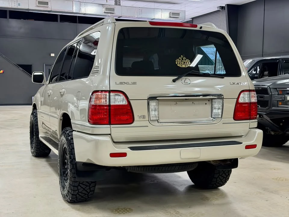 2005 Lexus LX 2nd Gen - Image 7 of 20