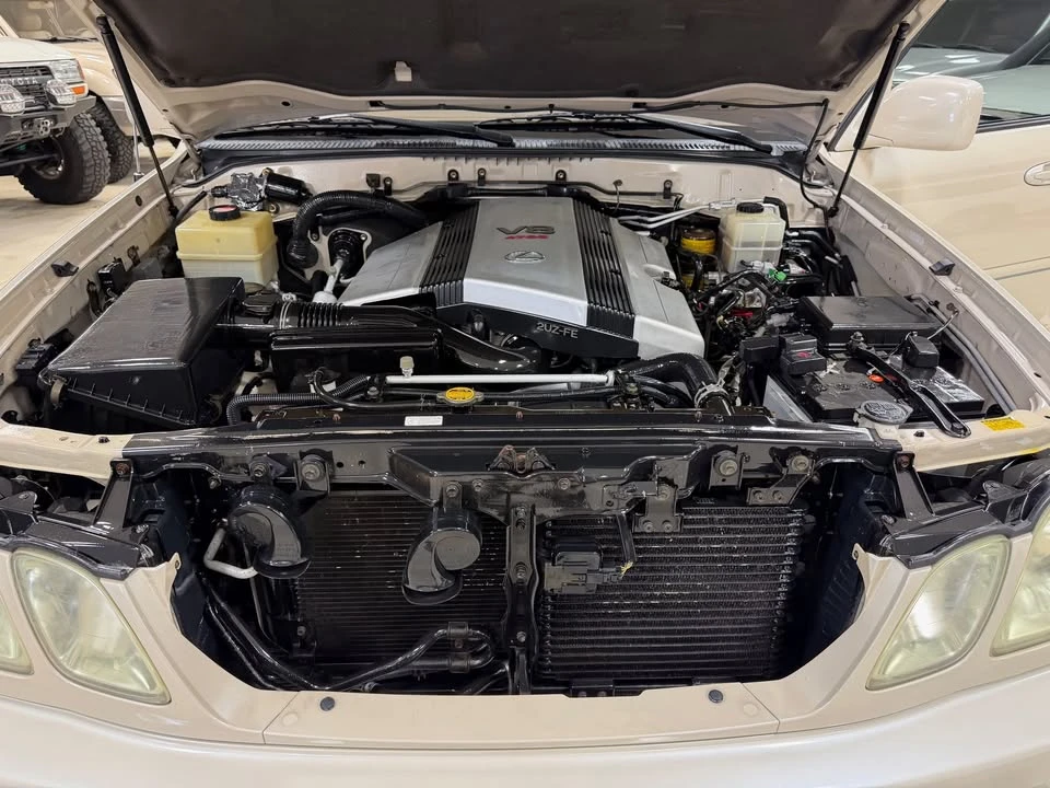 2005 Lexus LX 2nd Gen - Image 20 of 20