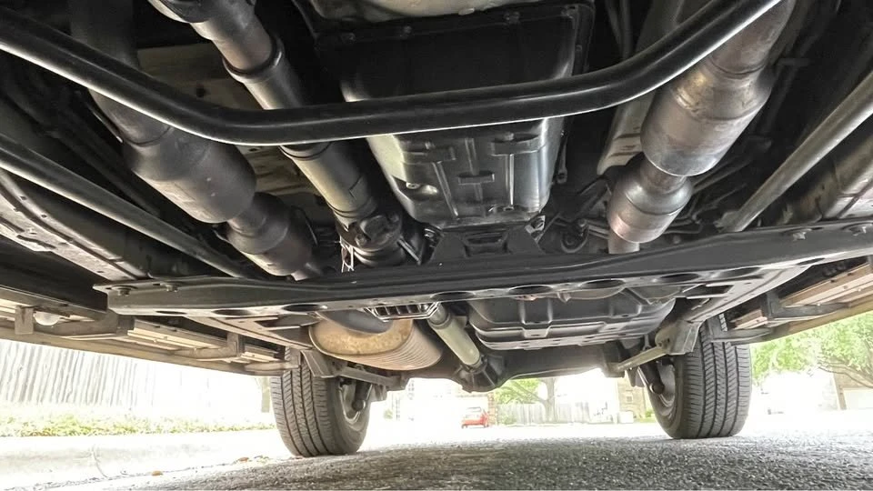 2005 Lexus LX 2nd Gen - Image 15 of 20