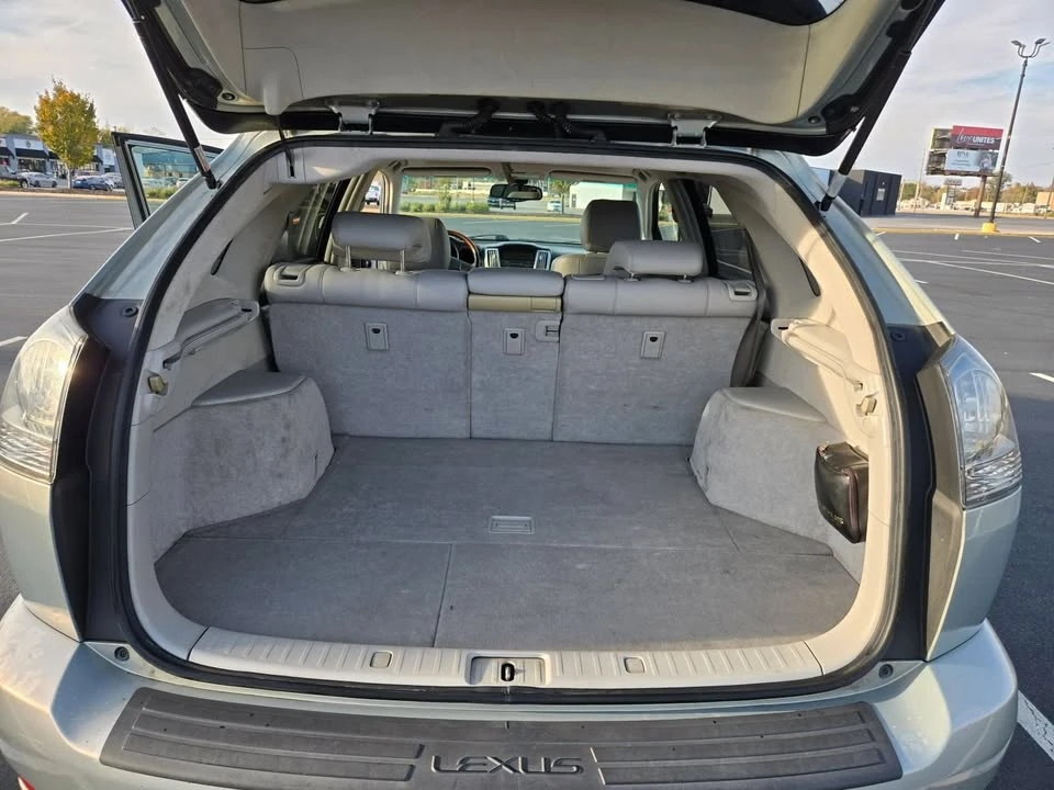 2005 Lexus RX 2nd Gen - Image 5 of 8