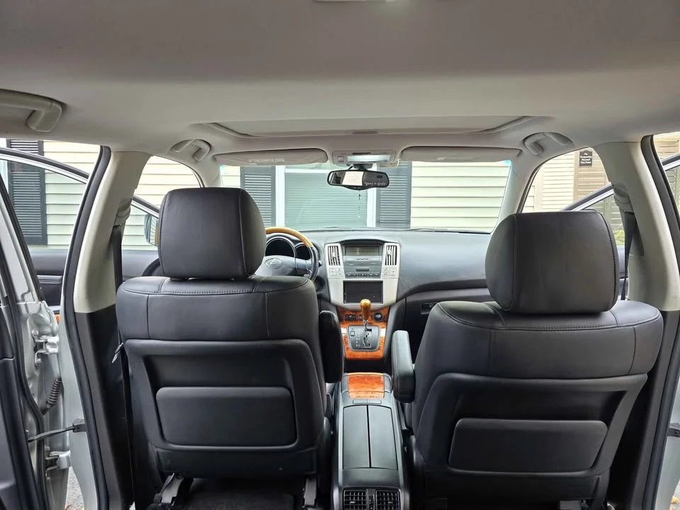 2005 Lexus RX 2nd Gen - Image 8 of 20