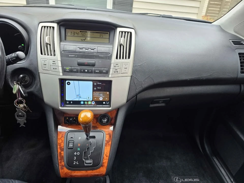 2005 Lexus RX 2nd Gen - Image 6 of 20