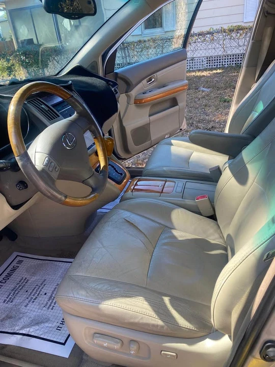 2005 Lexus RX 2nd Gen - Image 9 of 9