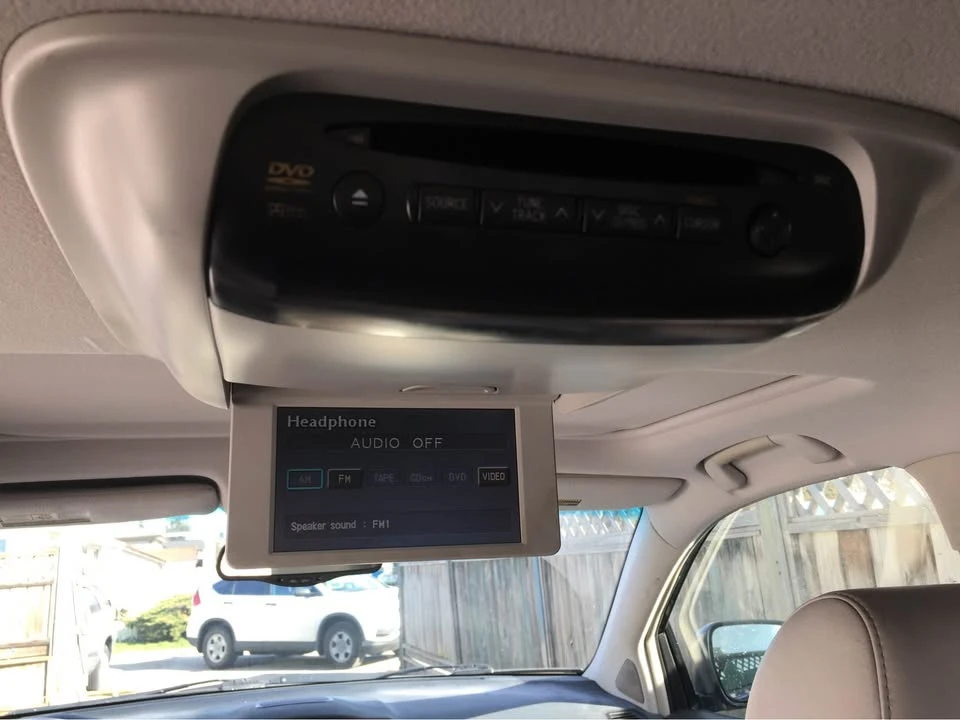 2005 Lexus RX 2nd Gen - Image 12 of 12