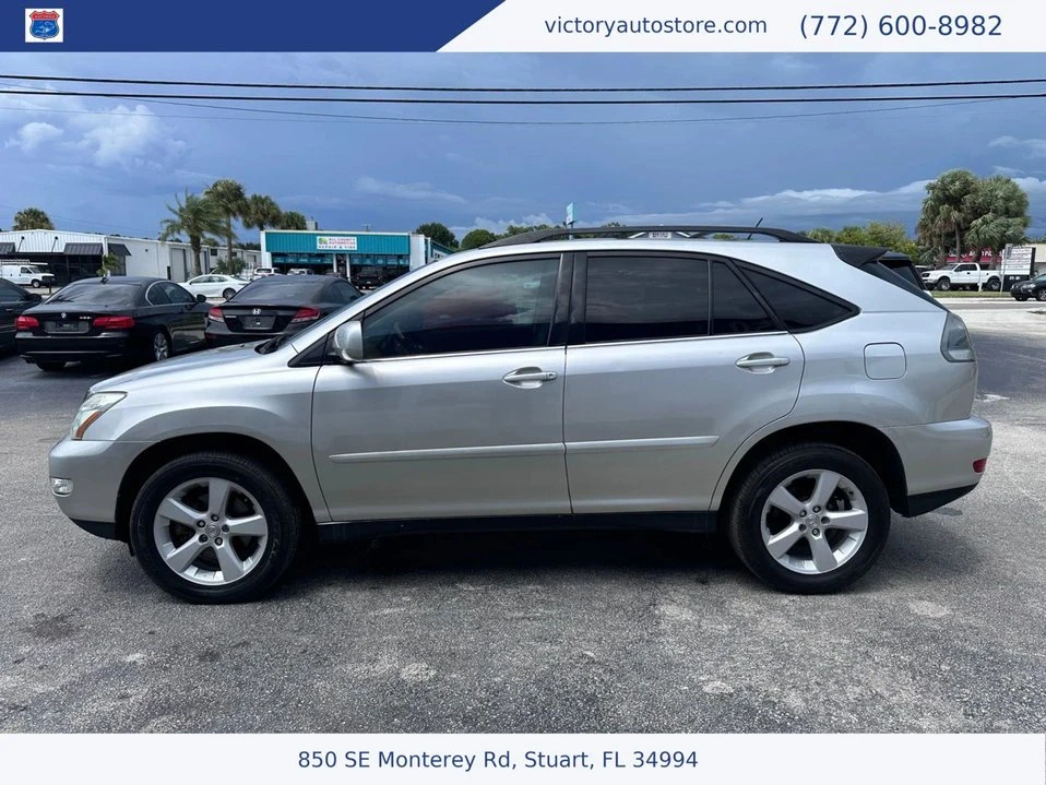 2005 Lexus RX 2nd Gen - Image 4 of 16
