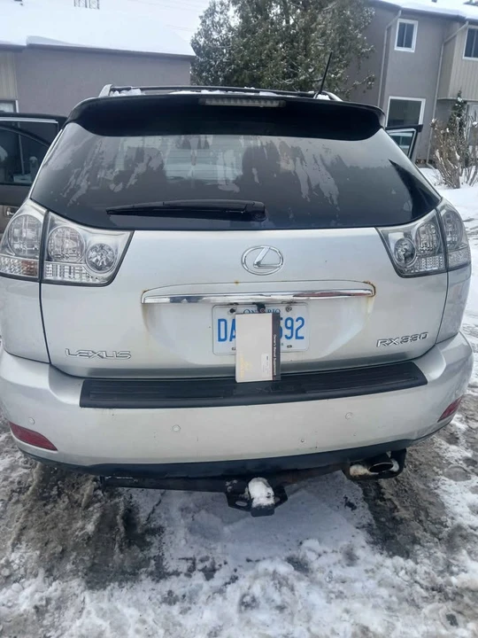 2005 Lexus RX 2nd Gen - Image 8 of 10