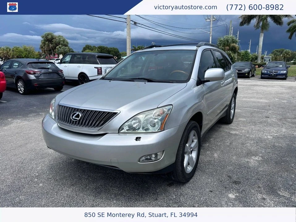 2005 Lexus RX 2nd Gen - Image 2 of 16