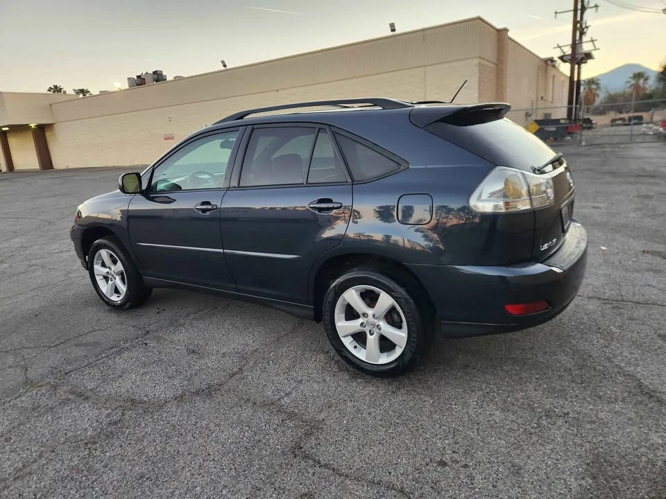 2005 Lexus RX 2nd Gen - Image 6 of 17