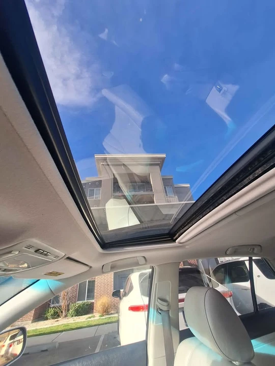 2005 Lexus RX 2nd Gen - Image 17 of 17