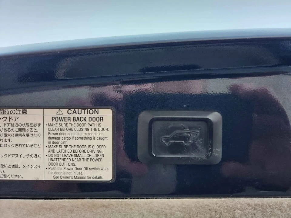2005 Lexus RX 2nd Gen - Image 13 of 17
