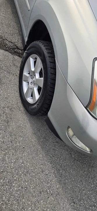 2005 Lexus RX 2nd Gen - Image 16 of 20