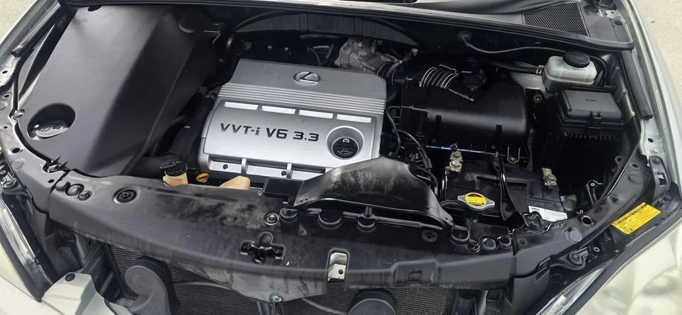2005 Lexus RX 2nd Gen - Image 7 of 20