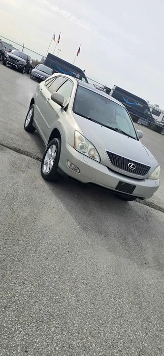 2005 Lexus RX 2nd Gen - Image 17 of 20