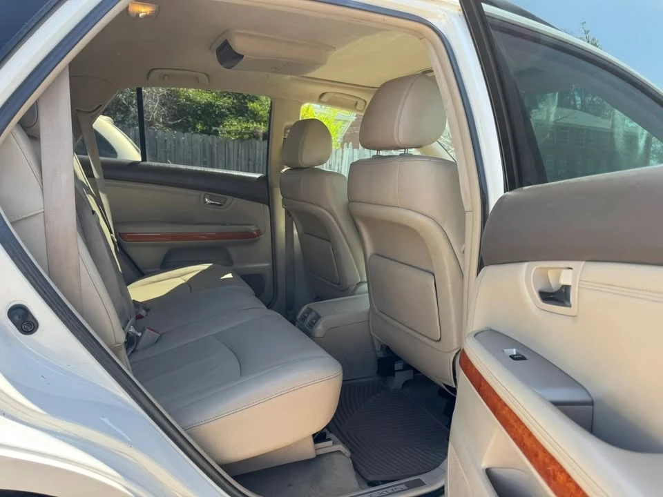 2005 Lexus RX 2nd Gen - Image 14 of 20