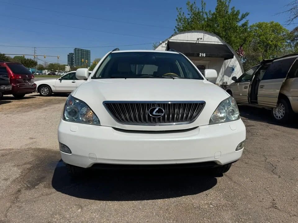 2005 Lexus RX 2nd Gen - Image 8 of 20